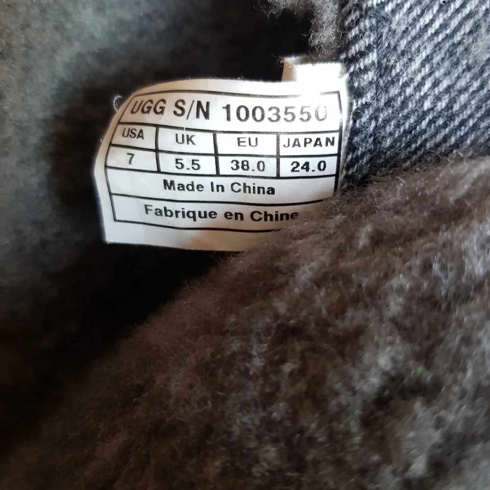 Ugg shearling waterproof tall leather boots - Picture 13 of 13